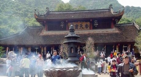 perfume pagoda